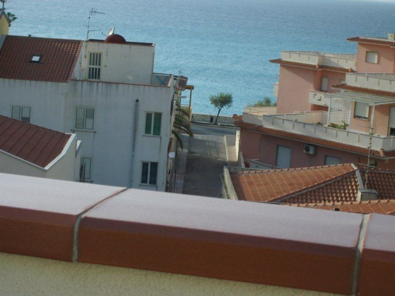 foto 11 Huurhuis van particulieren Capo d'Orlando appartement Sicili Messina (provincie) Uitzicht vanaf het terras