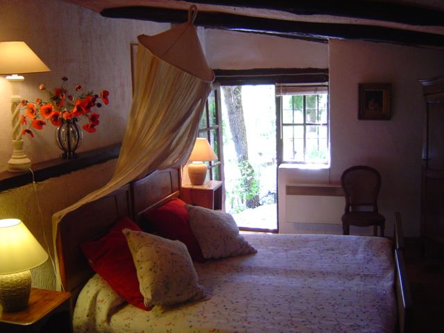 foto 6 Huurhuis van particulieren Lorgues gite Provence-Alpes-Cte d'Azur Var slaapkamer 2