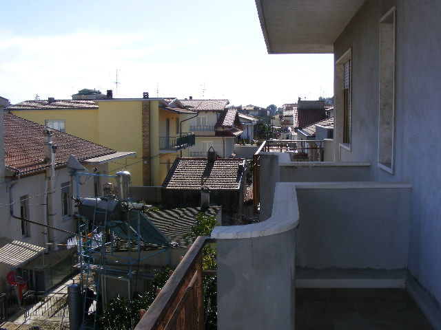 foto 15 Huurhuis van particulieren Roseto degli Abruzzi appartement Abruzzen Teramo (provincie van) Balkon 3