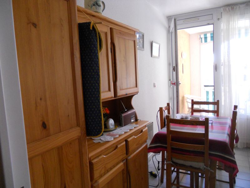 foto 4 Huurhuis van particulieren La Londe-les-Maures appartement Provence-Alpes-Cte d'Azur Var Eetkamer