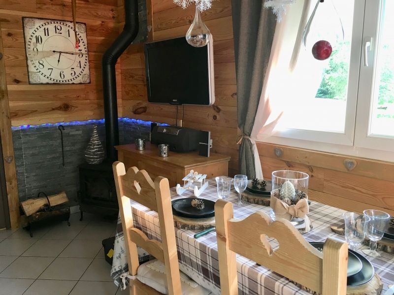 foto 4 Huurhuis van particulieren La joue du Loup appartement Provence-Alpes-Cte d'Azur Hautes-Alpes Eetkamer