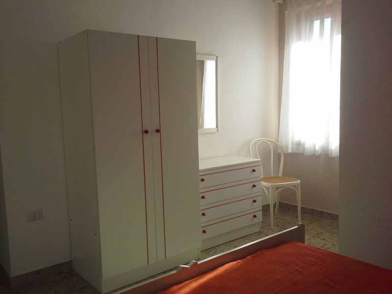 foto 6 Huurhuis van particulieren La Caletta appartement Sardini Nuoro (provincie) slaapkamer 1