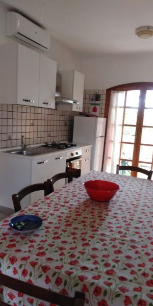 foto 8 Huurhuis van particulieren Solanas appartement Sardini Cagliari (provincie)