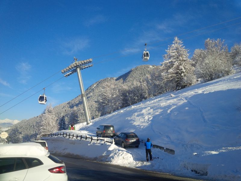 foto 6 Huurhuis van particulieren Pila chalet Val-dAosta Aosta (provincie) Uitzicht vanaf het balkon