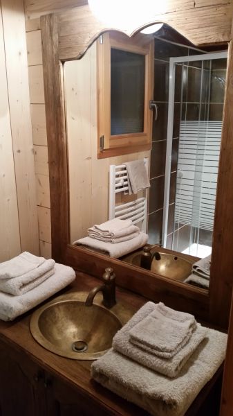 foto 7 Huurhuis van particulieren Praz de Lys Sommand chalet Rhne-Alpes Haute-Savoie Badkamer 1