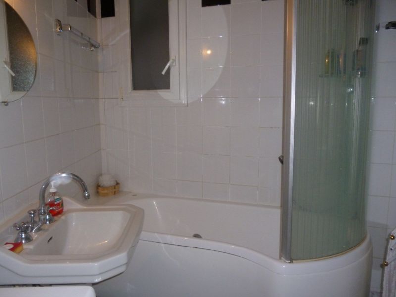 foto 5 Huurhuis van particulieren PARIJS appartement Ile-de-France (eiland) Parijs badkamer