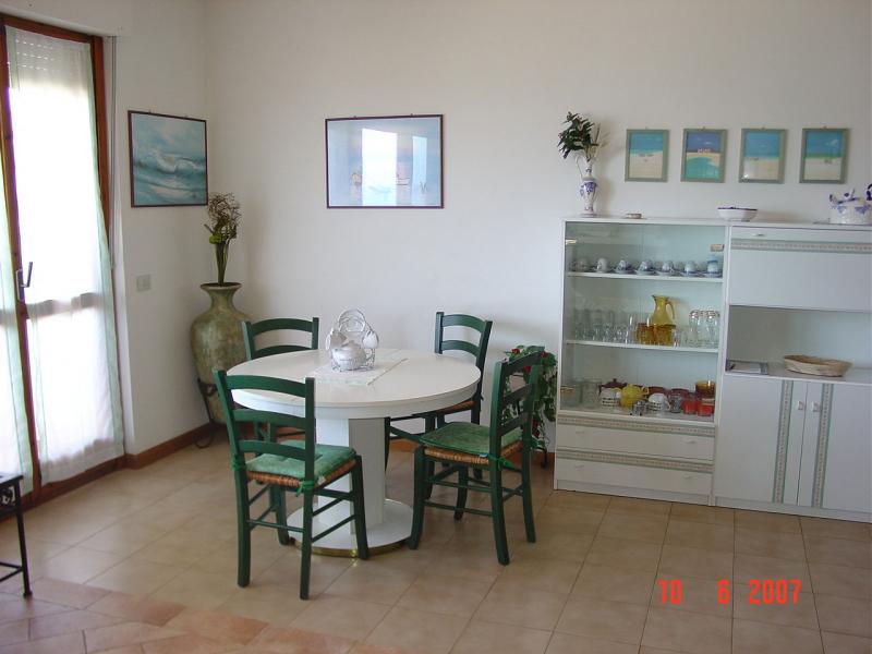 foto 4 Huurhuis van particulieren Alghero appartement Sardini Sassari (provincie) Eetkamer