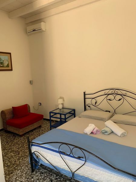 foto 13 Huurhuis van particulieren Santa Maria di Leuca appartement Pouilles Lecce (provincie) slaapkamer 2