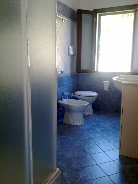 foto 5 Huurhuis van particulieren Cala Gonone appartement Sardini Nuoro (provincie) badkamer