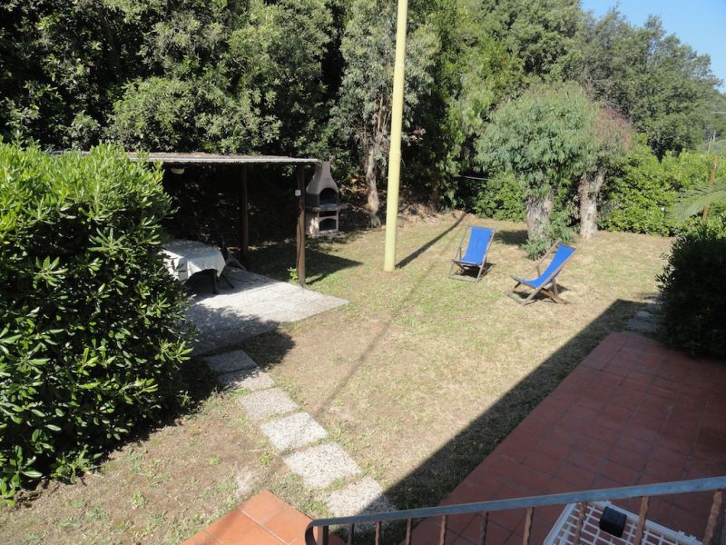 foto 6 Huurhuis van particulieren Rio nell'Elba appartement Toscane Eiland Elba Tuin