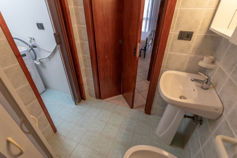 foto 16 Huurhuis van particulieren Ugento - Torre San Giovanni appartement   badkamer