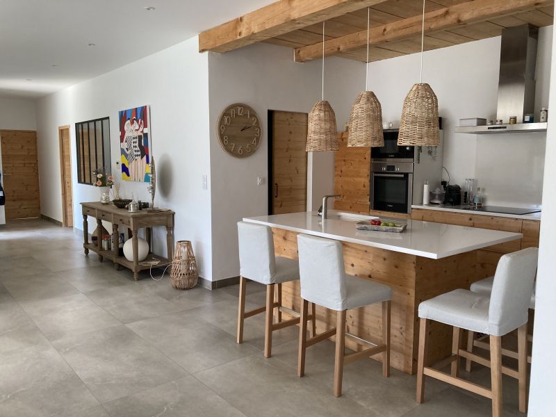 foto 7 Huurhuis van particulieren Uzs maison Languedoc-Roussillon Gard Open keuken