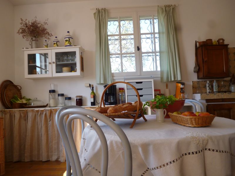 foto 8 Huurhuis van particulieren Capestang maison Languedoc-Roussillon Hrault Gesloten keuken