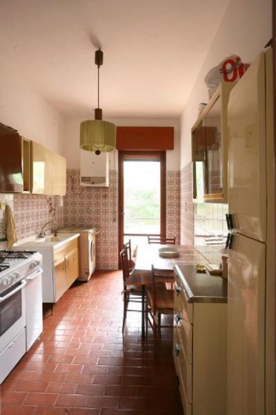 foto 7 Huurhuis van particulieren Lacco Ameno appartement Campani Eiland Ischia Gesloten keuken