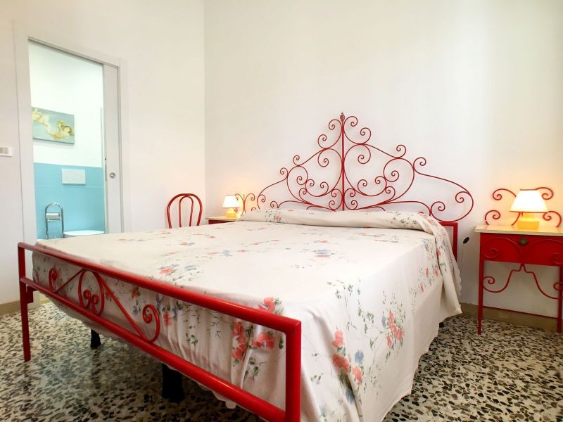 foto 12 Huurhuis van particulieren Ugento - Torre San Giovanni appartement Pouilles Lecce (provincie) slaapkamer 1
