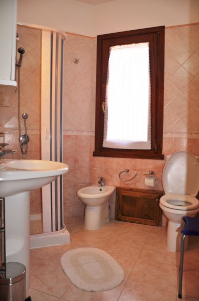 foto 6 Huurhuis van particulieren Castelsardo appartement Sardini Sassari (provincie) badkamer