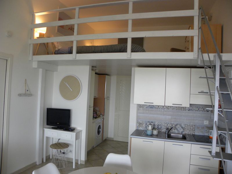 foto 19 Huurhuis van particulieren Lumio appartement Corsica Haute-Corse Keukenhoek