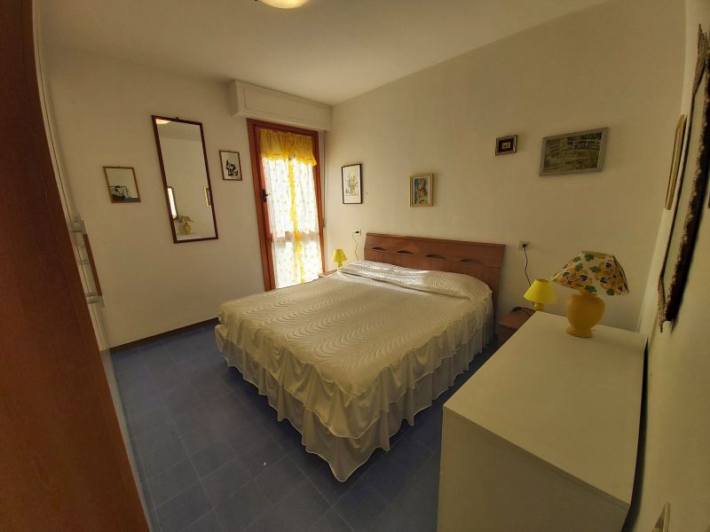 foto 10 Huurhuis van particulieren San Vincenzo appartement   slaapkamer 2
