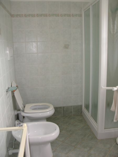 foto 4 Huurhuis van particulieren Portoferraio appartement Toscane Eiland Elba badkamer