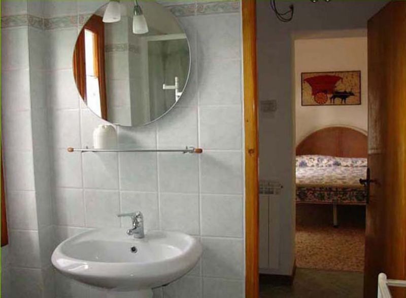 foto 3 Huurhuis van particulieren Portoferraio appartement Toscane Eiland Elba badkamer
