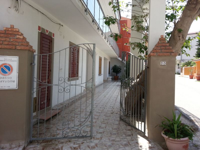 foto 7 Huurhuis van particulieren Isola di Capo Rizzuto appartement Calabri Crotone (provincie van) Het aanzicht van de woning