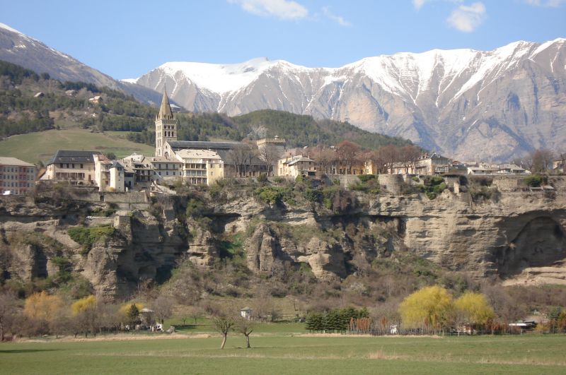 foto 14 Huurhuis van particulieren Embrun studio Provence-Alpes-Cte d'Azur Hautes-Alpes Zicht op de omgeving