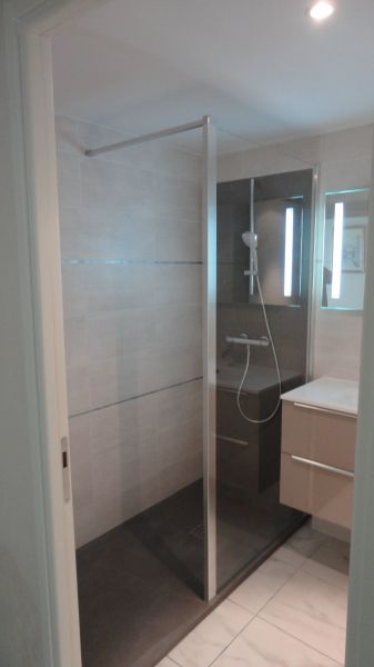 foto 3 Huurhuis van particulieren Frjus appartement Provence-Alpes-Cte d'Azur Var badkamer