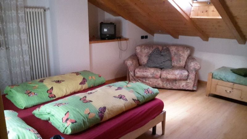 foto 4 Huurhuis van particulieren Ville di Fiemme appartement Trentino-Alto-Adigo Trento (provincie) slaapkamer 1