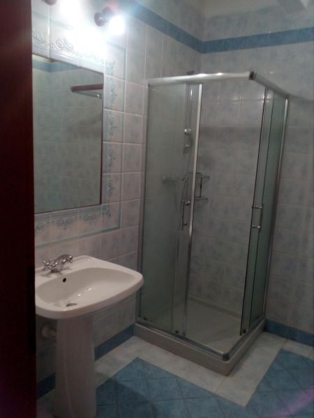 foto 10 Huurhuis van particulieren Dolcedo appartement Liguri Imperia (provincie) badkamer
