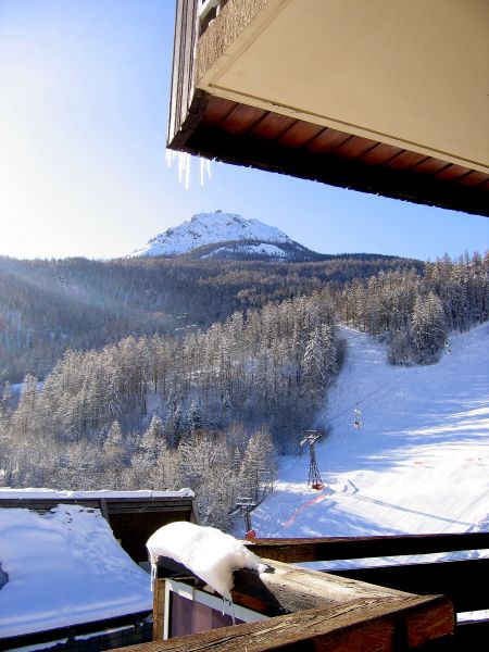 foto 7 Huurhuis van particulieren Serre Chevalier studio Provence-Alpes-Cte d'Azur Hautes-Alpes Uitzicht vanaf het balkon