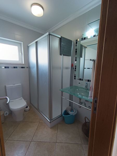 foto 15 Huurhuis van particulieren Portimo appartement Algarve  badkamer