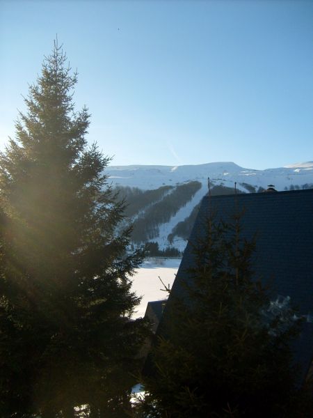 foto 15 Huurhuis van particulieren Besse - Super Besse chalet Auvergne Puy-de-Dme Uitzicht vanaf het balkon
