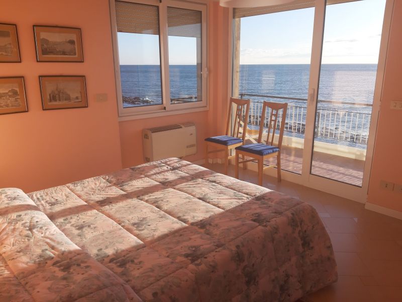 foto 4 Huurhuis van particulieren Diano Marina appartement Liguri Imperia (provincie) slaapkamer