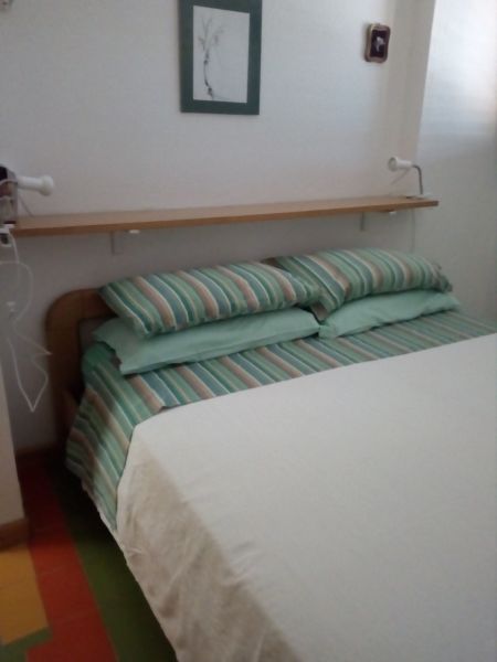 foto 7 Huurhuis van particulieren Villasimius appartement Sardini Cagliari (provincie) slaapkamer 1