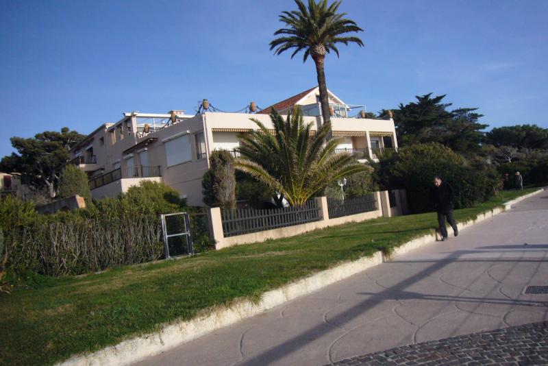 foto 1 Huurhuis van particulieren Les Lecques appartement Provence-Alpes-Cte d'Azur Var Het aanzicht van de woning