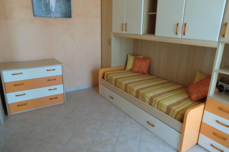 foto 8 Huurhuis van particulieren Campomarino appartement Molise Campobasso (provincie) slaapkamer 2