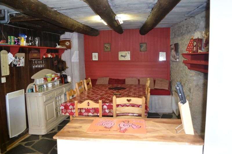 foto 6 Huurhuis van particulieren Luchon Superbagneres chalet Midi-Pyrnes Haute Garonne Eetkamer