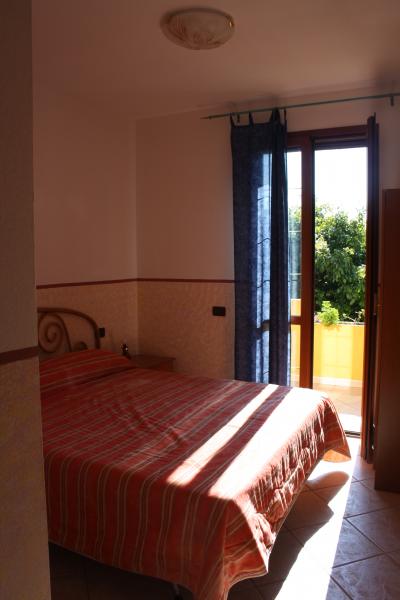 foto 10 Huurhuis van particulieren Torre delle Stelle villa Sardini Cagliari (provincie) slaapkamer 2