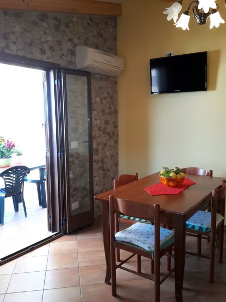foto 2 Huurhuis van particulieren Capo d'Orlando appartement Sicili Messina (provincie) Open keuken