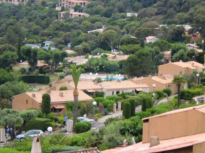 foto 13 Huurhuis van particulieren La Croix Valmer villa Provence-Alpes-Cte d'Azur Var Uitzicht vanaf het balkon