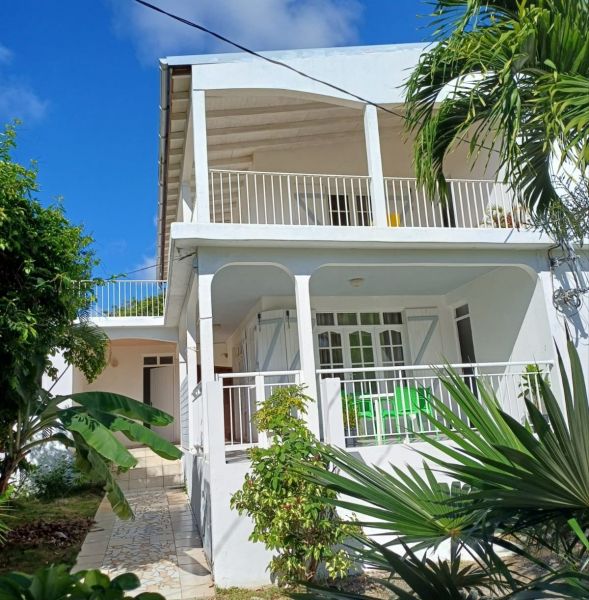 foto 1 Huurhuis van particulieren Sainte Anne (Guadeloupe) maison Grande Terre  Het aanzicht van de woning