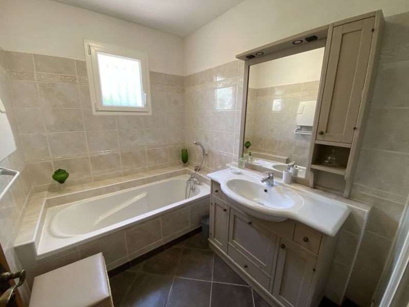 foto 21 Huurhuis van particulieren Cogolin villa Provence-Alpes-Cte d'Azur Var badkamer