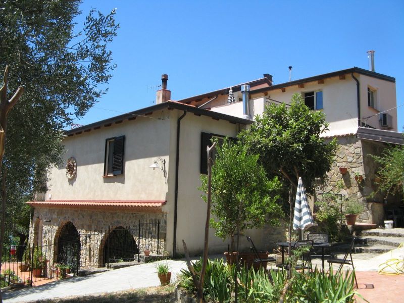 foto 6 Huurhuis van particulieren Pisciotta villa Campani Salerno (provincie) Het aanzicht van de woning