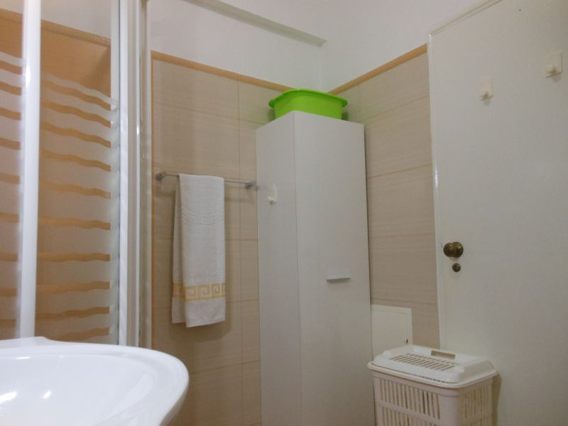 foto 4 Huurhuis van particulieren Altura appartement Algarve  badkamer