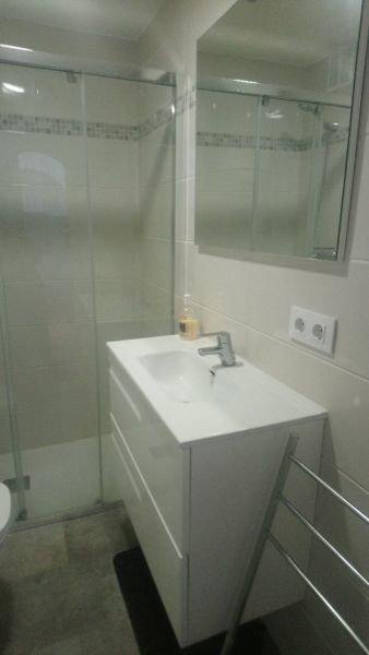 foto 5 Huurhuis van particulieren L'Escala appartement Cataloni Girona (provincia de) Badkamer