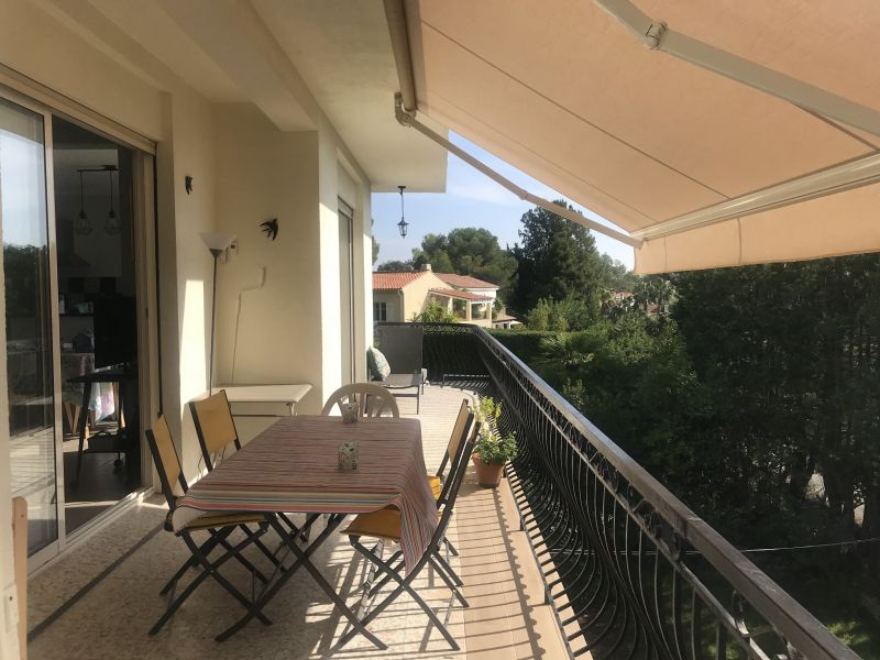 foto 12 Huurhuis van particulieren Saint Raphael appartement Provence-Alpes-Cte d'Azur  Uitzicht vanaf het terras