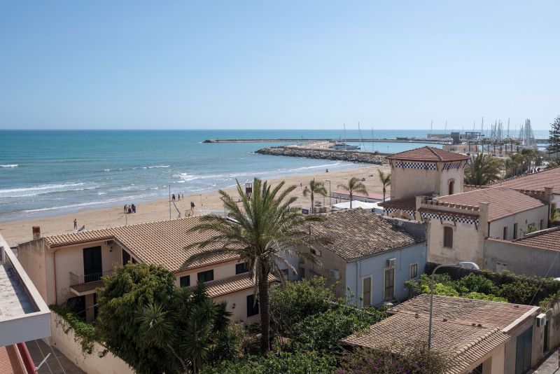 foto 13 Huurhuis van particulieren Marina di Ragusa appartement Sicili Raguse (provincie) Uitzicht vanaf het terras