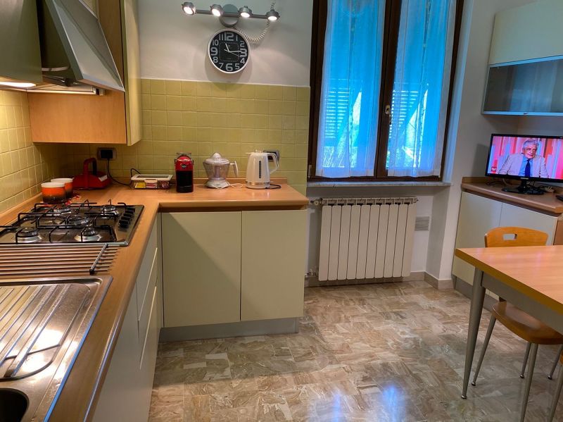 foto 9 Huurhuis van particulieren Albisola Superiore appartement Liguri Savone (provincie) Gesloten keuken