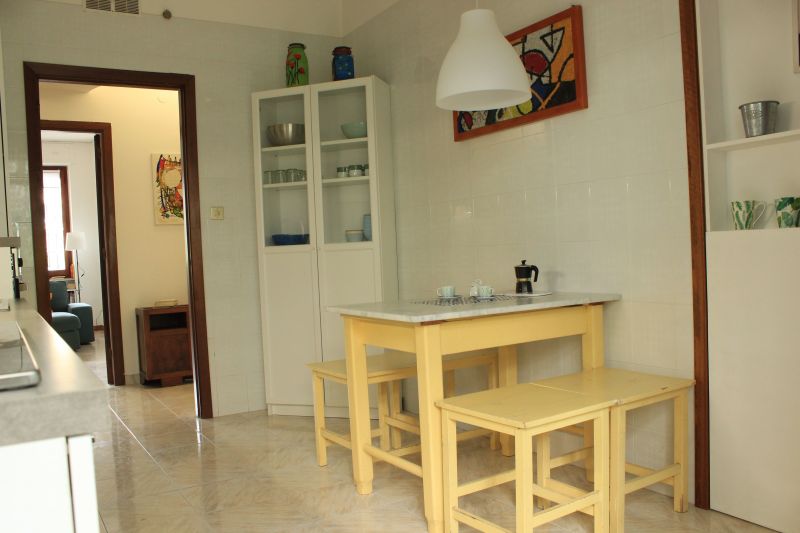 foto 5 Huurhuis van particulieren Cagliari appartement Sardini Cagliari (provincie) Gesloten keuken