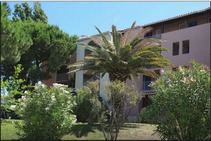 foto 22 Huurhuis van particulieren La Londe-les-Maures appartement Provence-Alpes-Cte d'Azur Var Tuin